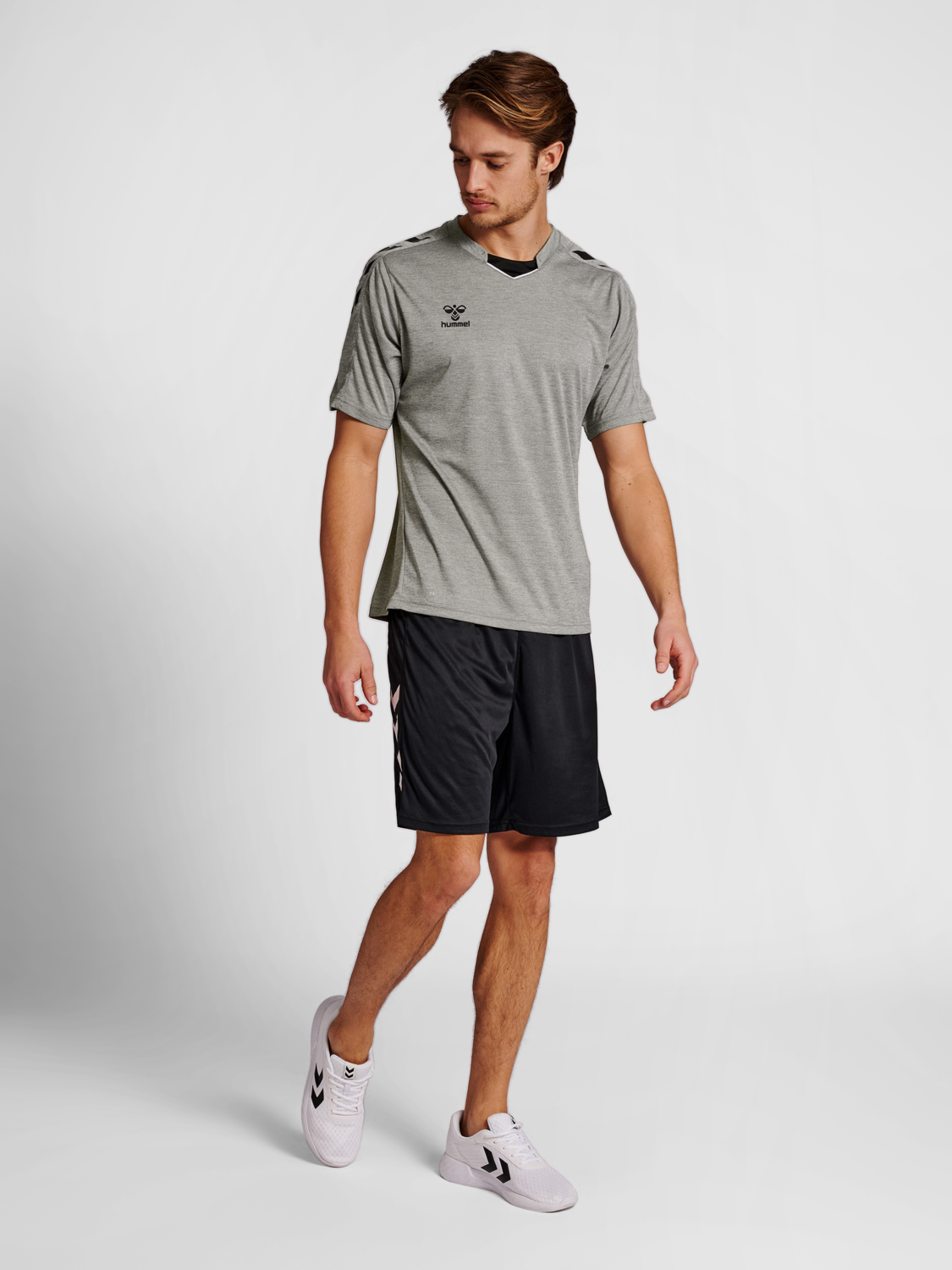 hmlCORE XK POLY JERSEY S/S