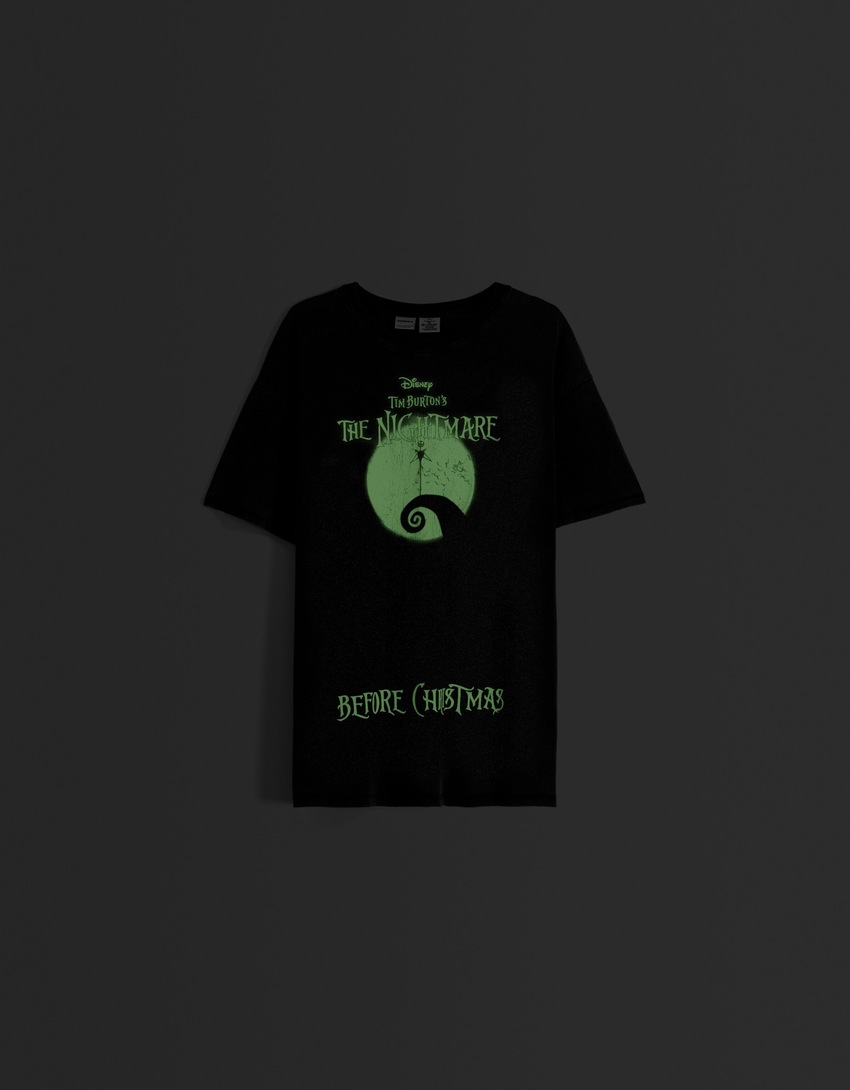 Camiseta de manga curta com estampa de O Estranho Mundo de Jack