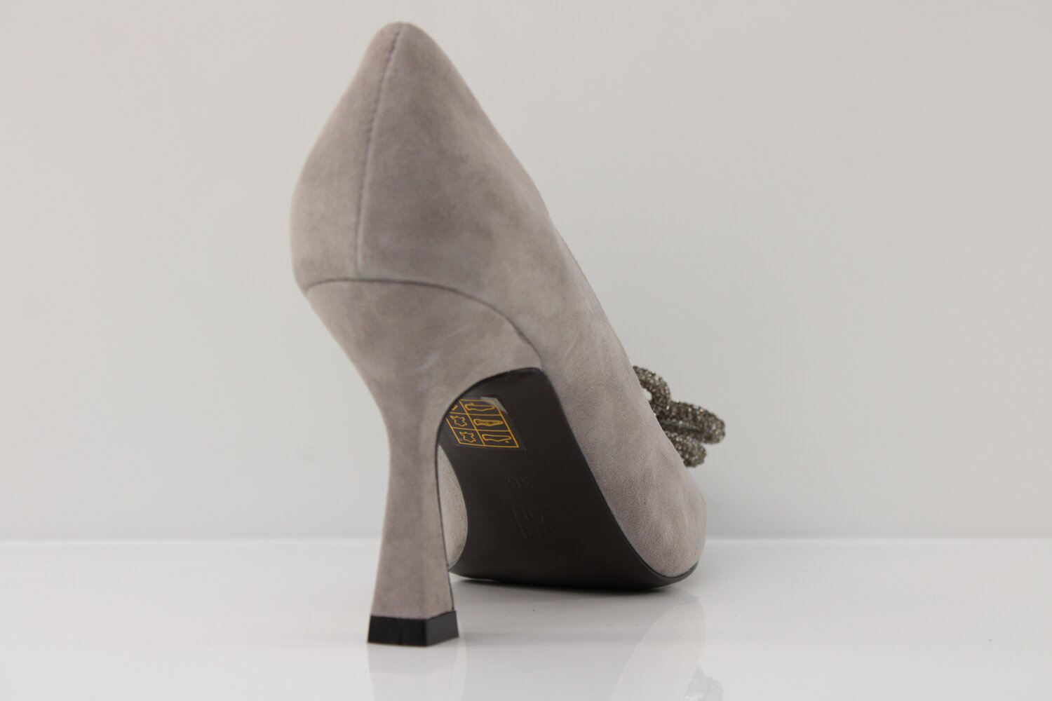 BIBI LOU Pumps