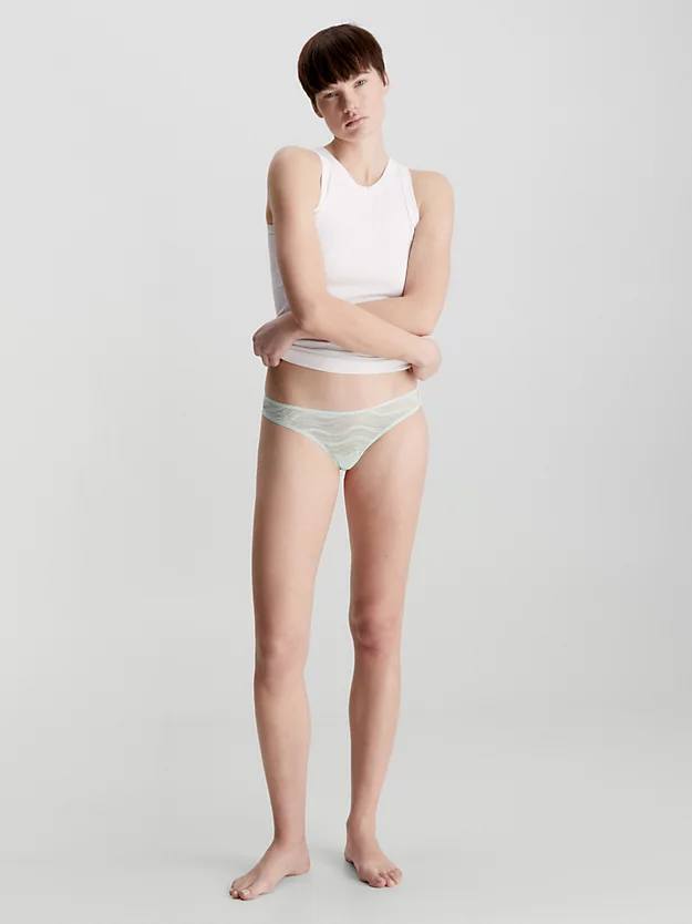 tanga de renda