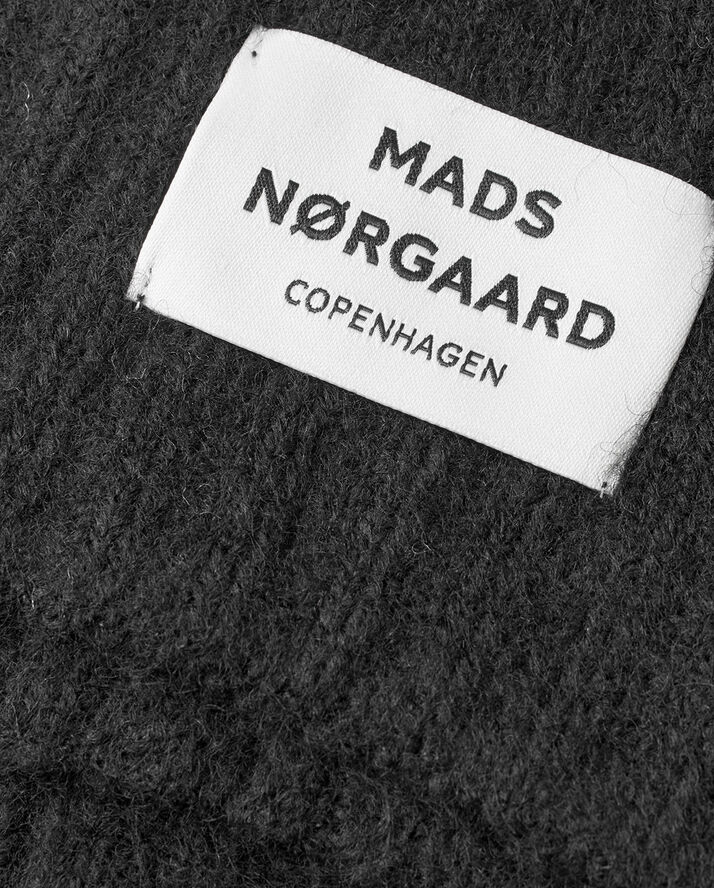 Mads Nørgaard - Copenhagen Tosca Snatie Neck Piece Sort