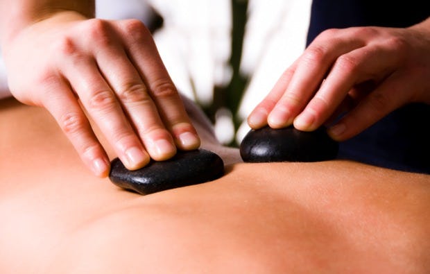 Hot Stone Massage in Seelze als Geschenkidee