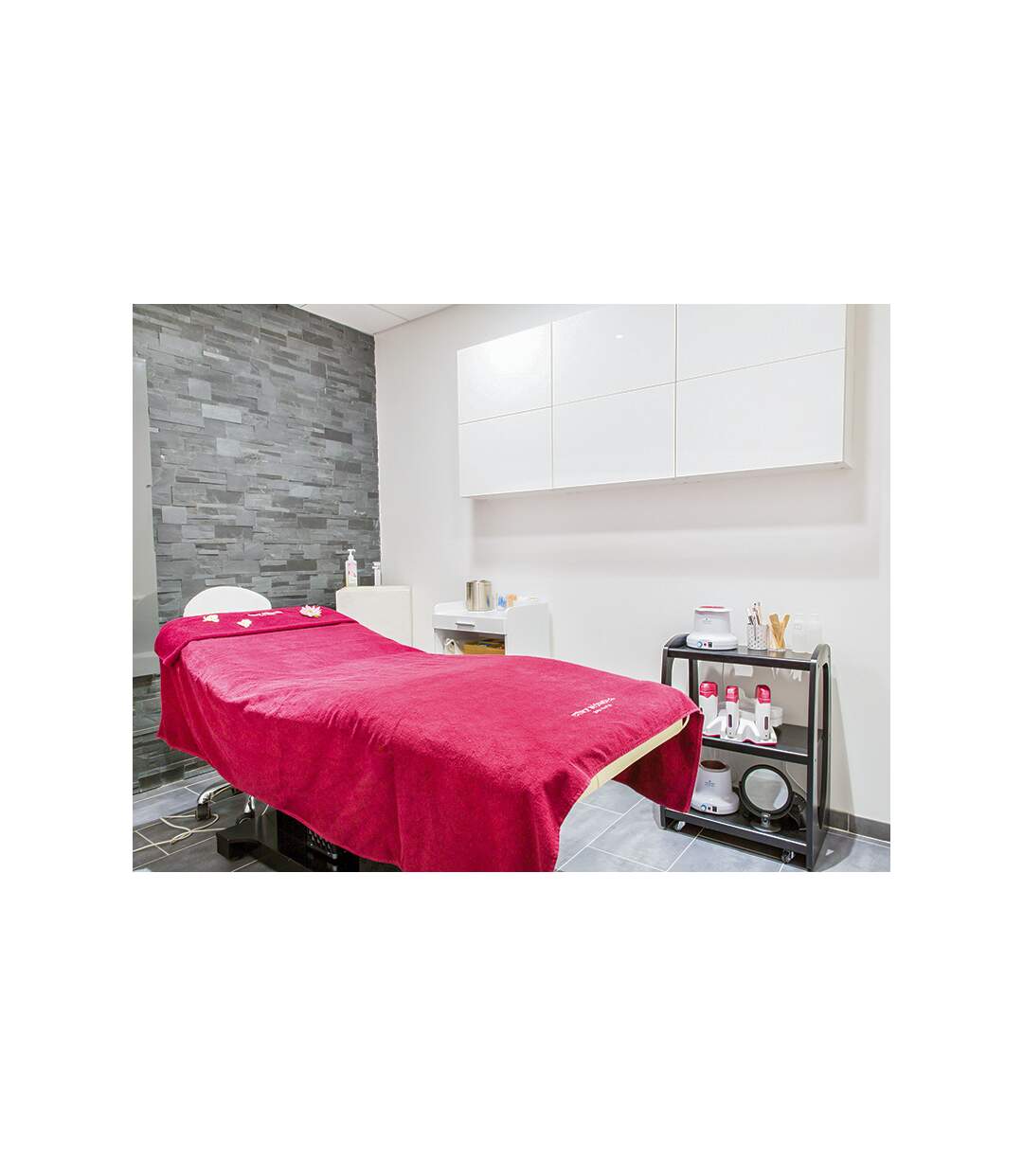 Parenthèse douceur avec massage du corps et instant gourmand - SMARTBOX - Coffret Cadeau Bien-être