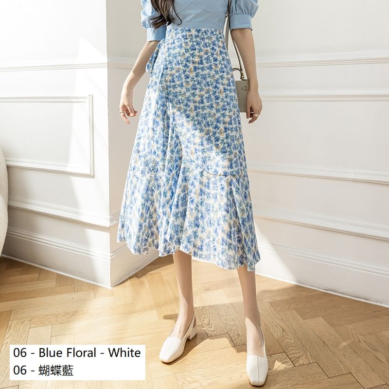 Juuri - Midi A-lijn wikkelrok met bloemenprint