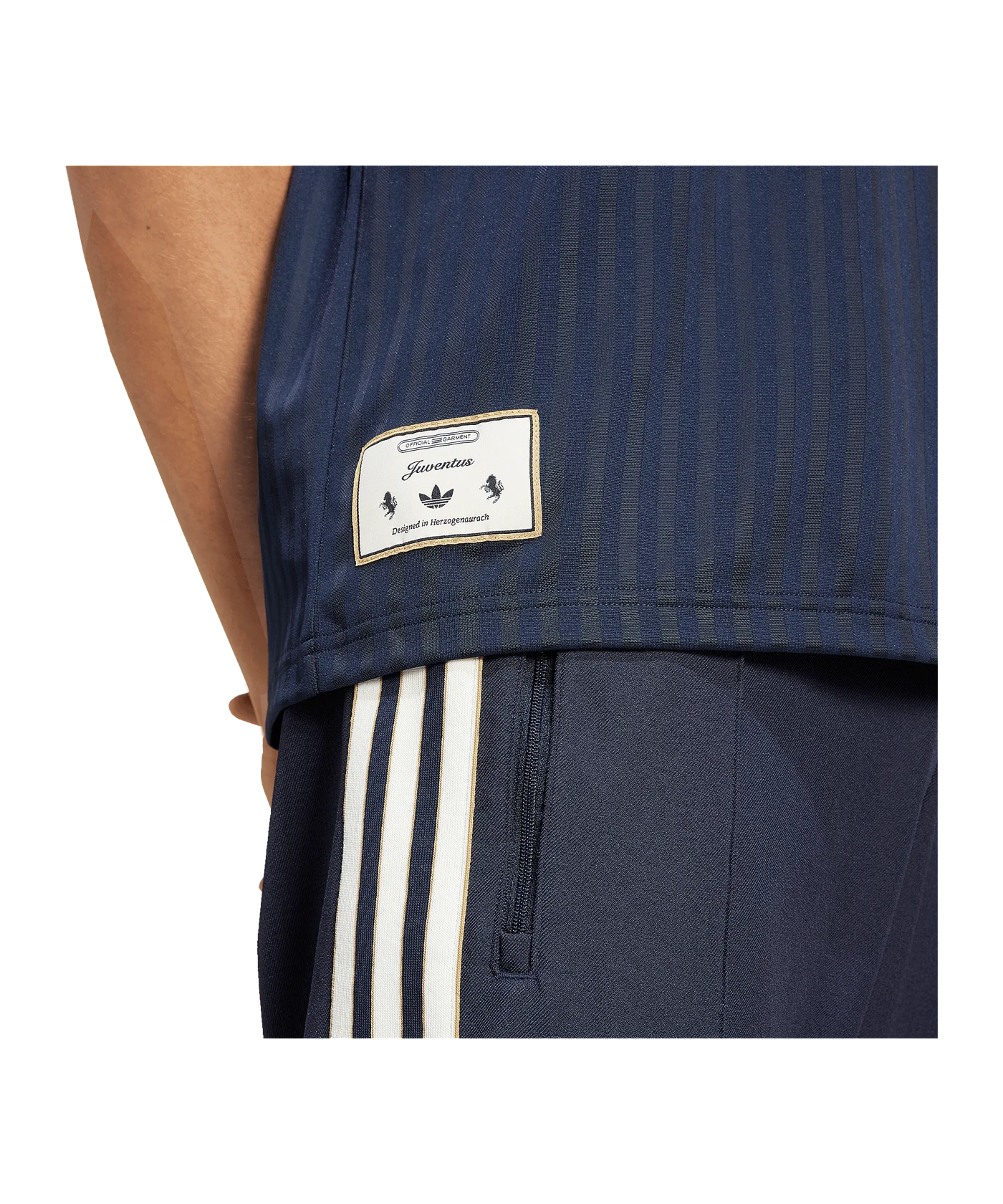 adidas Juventus Turin Terrace Icon Trikot Blau