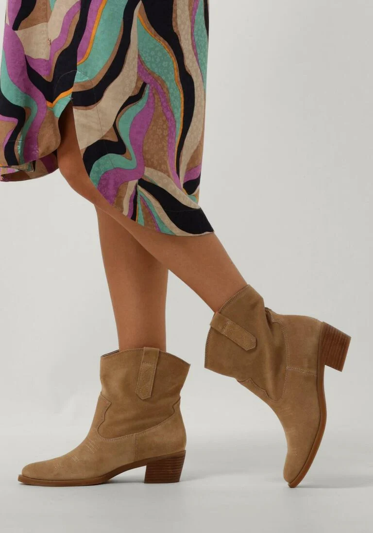 UNISA beige unisa enkellaarsjes gwen