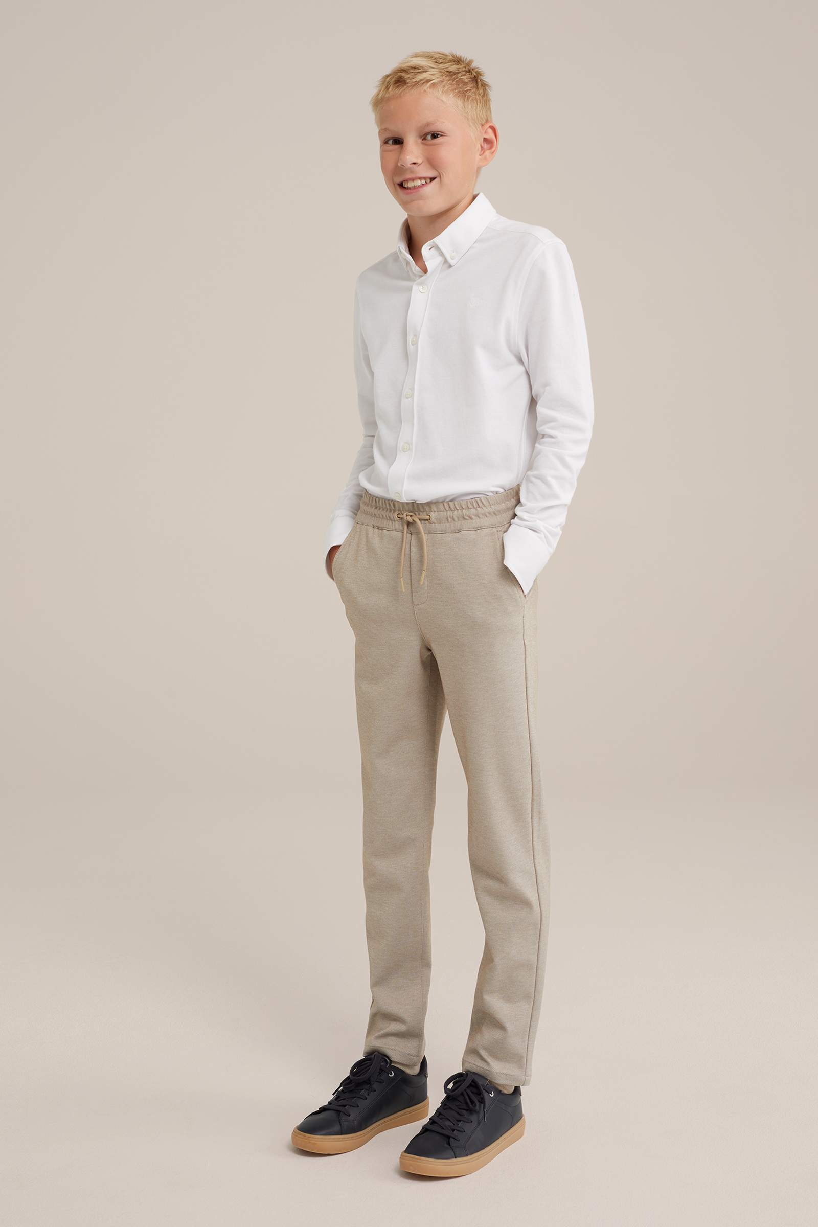Jongens slim fit pantalon WE Fashion Lichtbruin