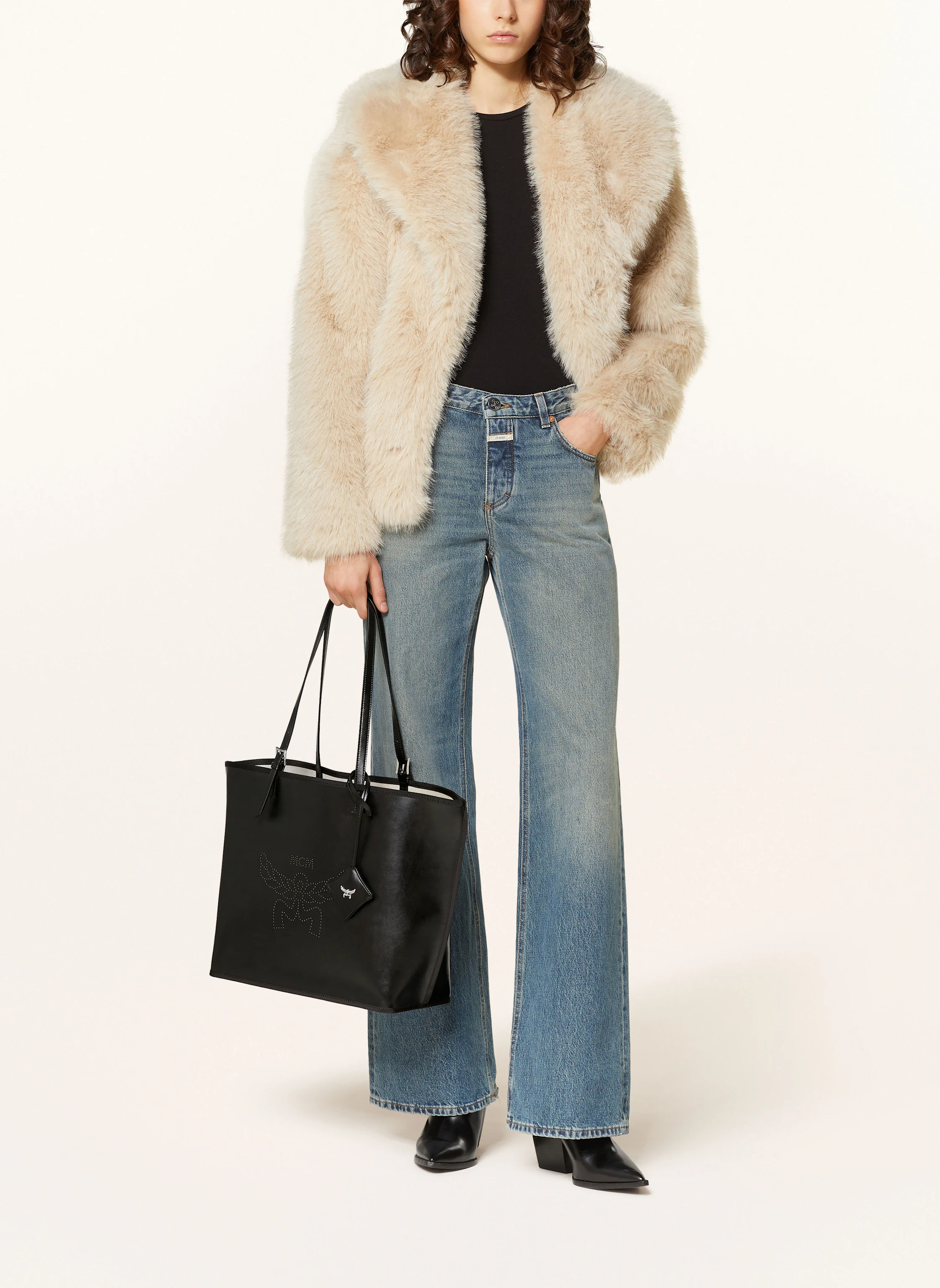 MCM Shopper HIMMEL mit Pouch