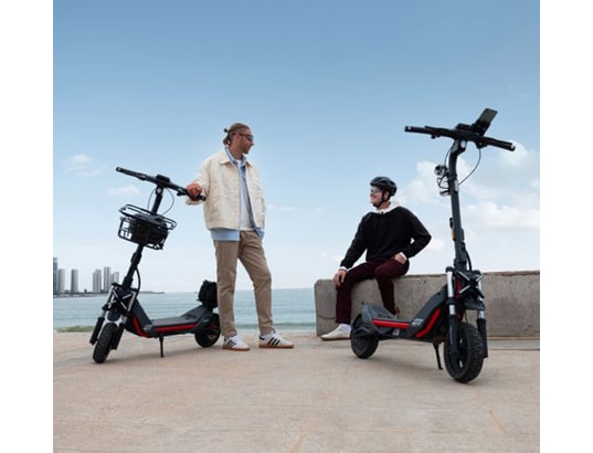 SEGWAY - Trottinette électrique ZT3 Pro E