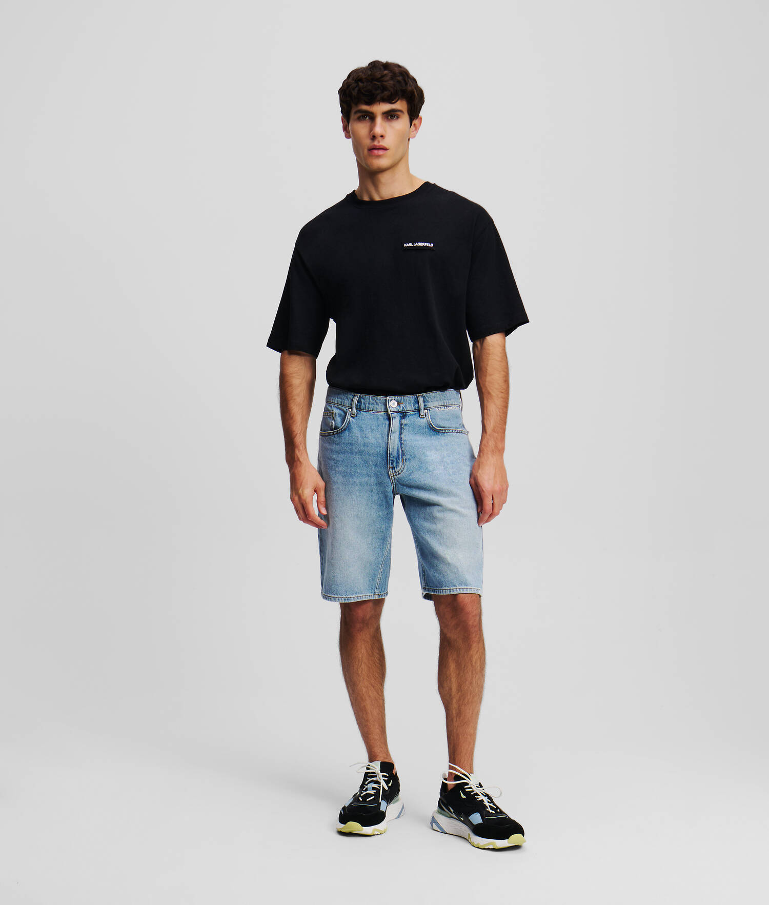 SHORT EN JEAN DÉLAVÉ - Bleu moyen Denim Wash