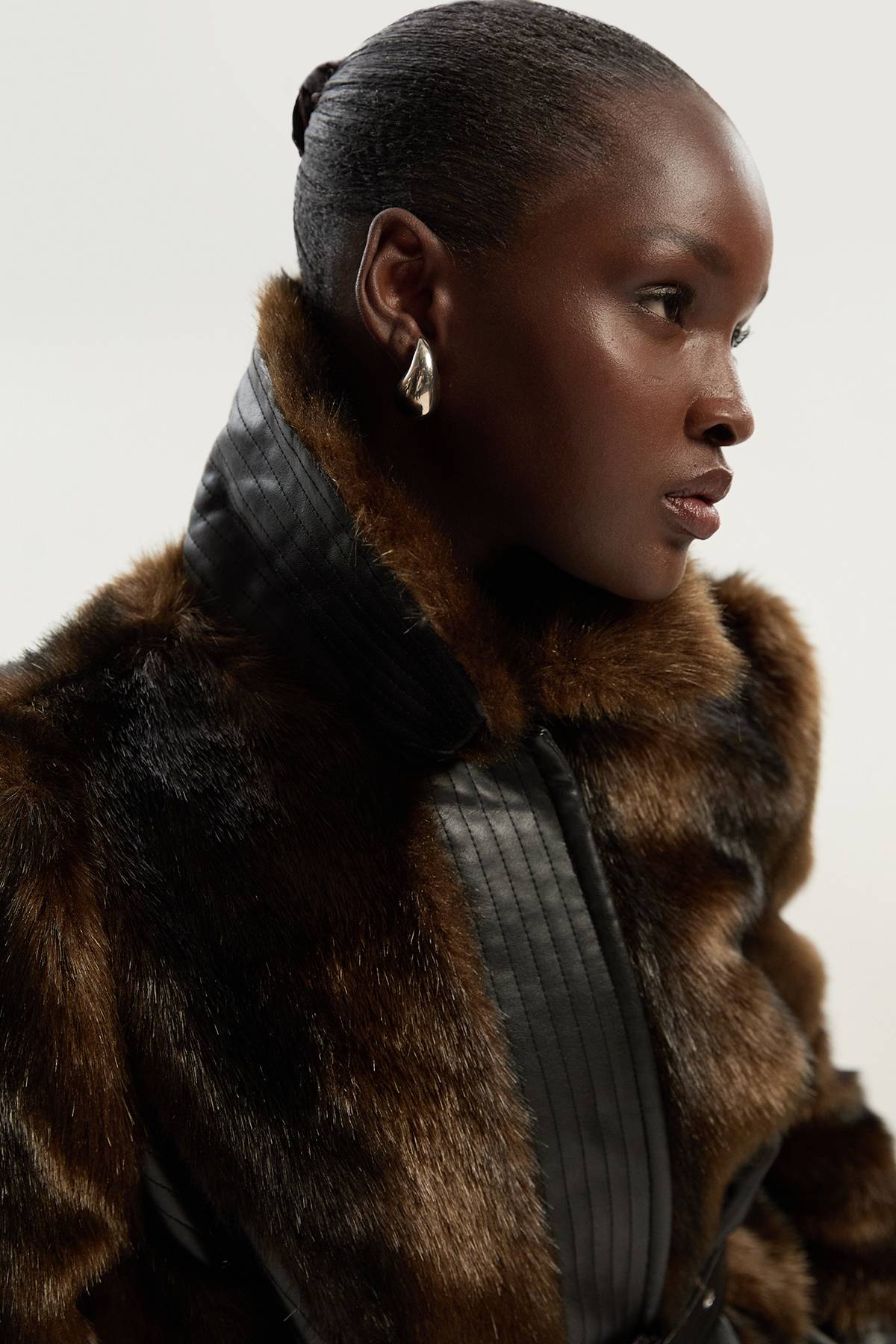 KarenMillen Manteau Midi Ceinturé à Panneaux synthétique et synthétiquecuir