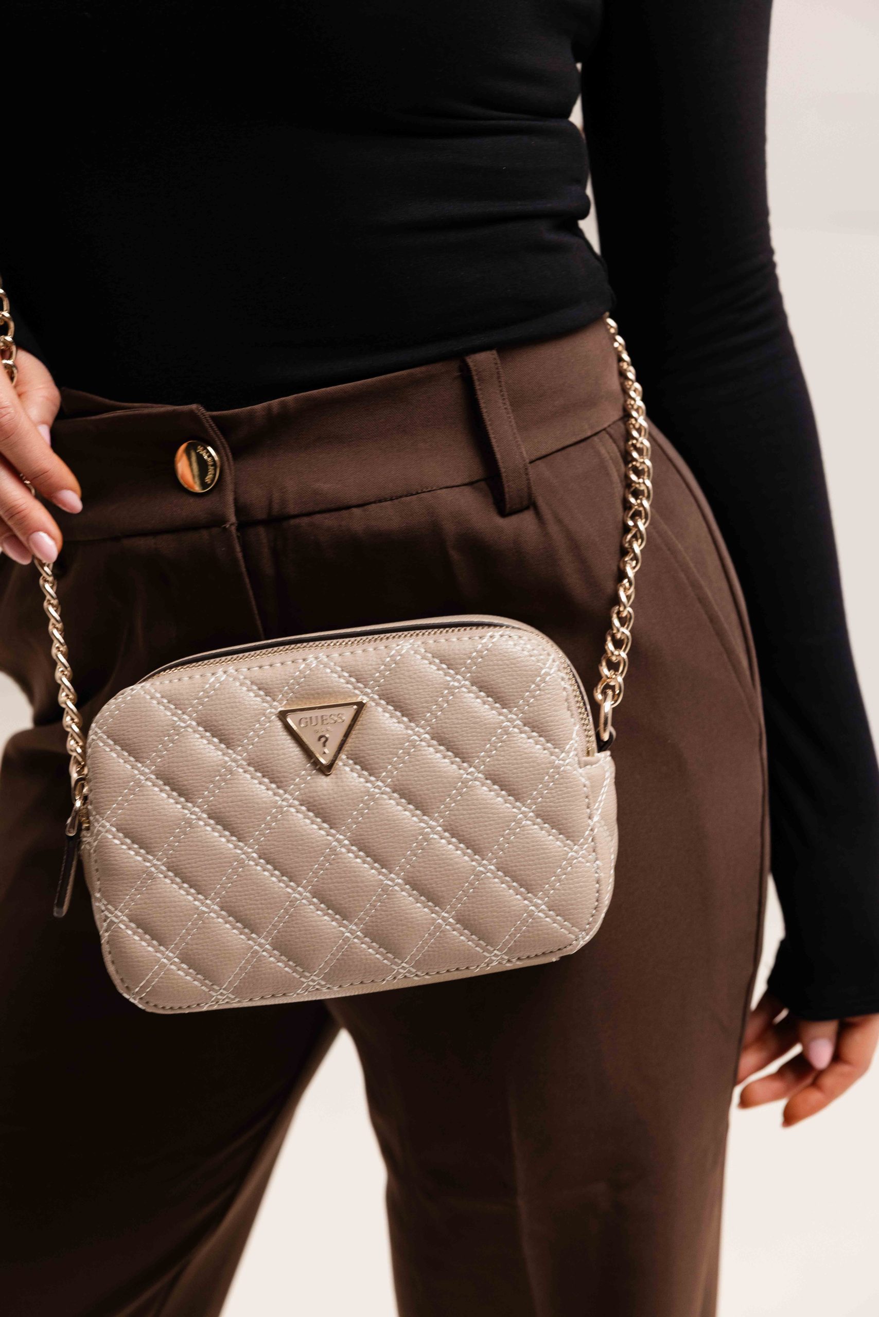 Guess Giully Mini Schoudertas Dames Beige