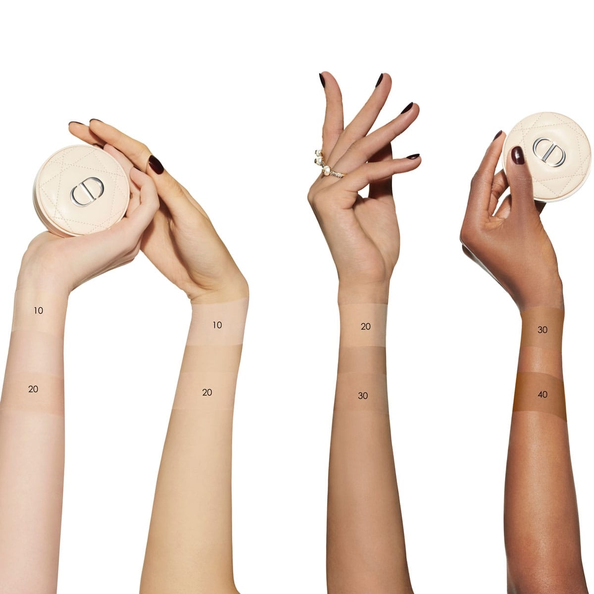 Dior Forever Cushion Powder Dior Forever Cushion PowderPoudre Libre Soin Ultra-fine &  Fraîche