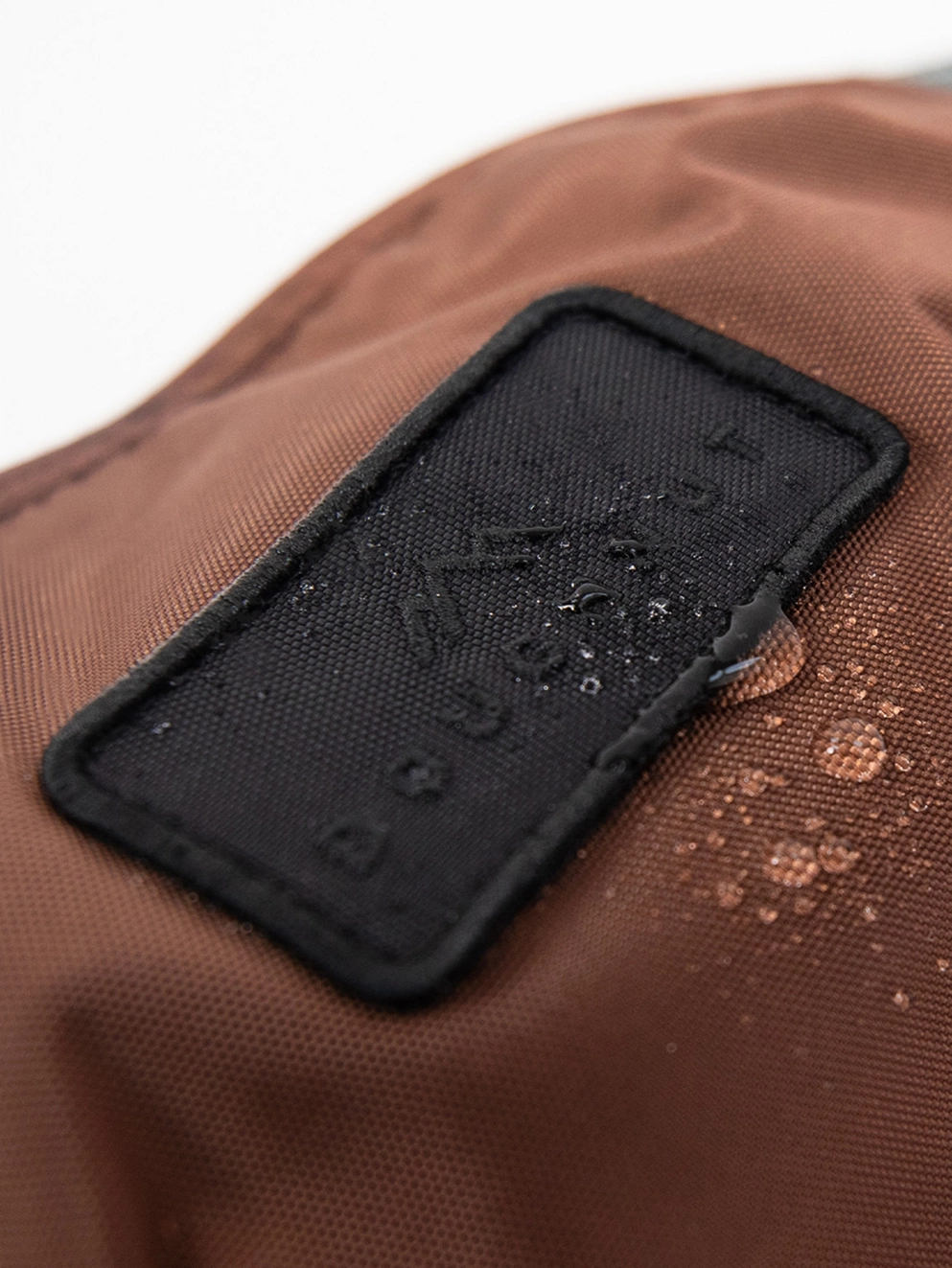Doughnut Seattle Go Wild Series Bag grey x brown