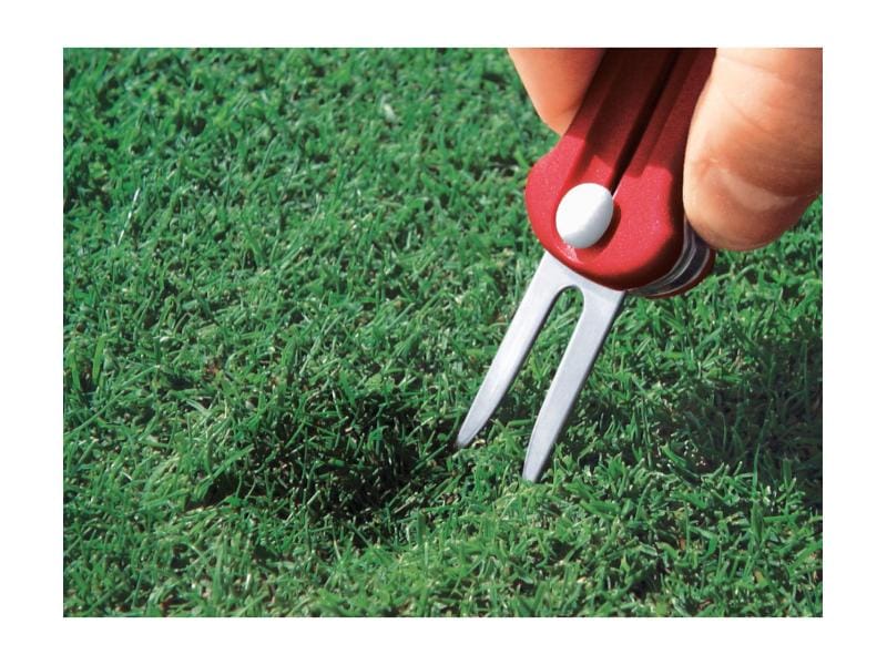 Victorinox Golf Tool, Rot Taschenmesser mit Spezialwerkzeugen für Golfer
