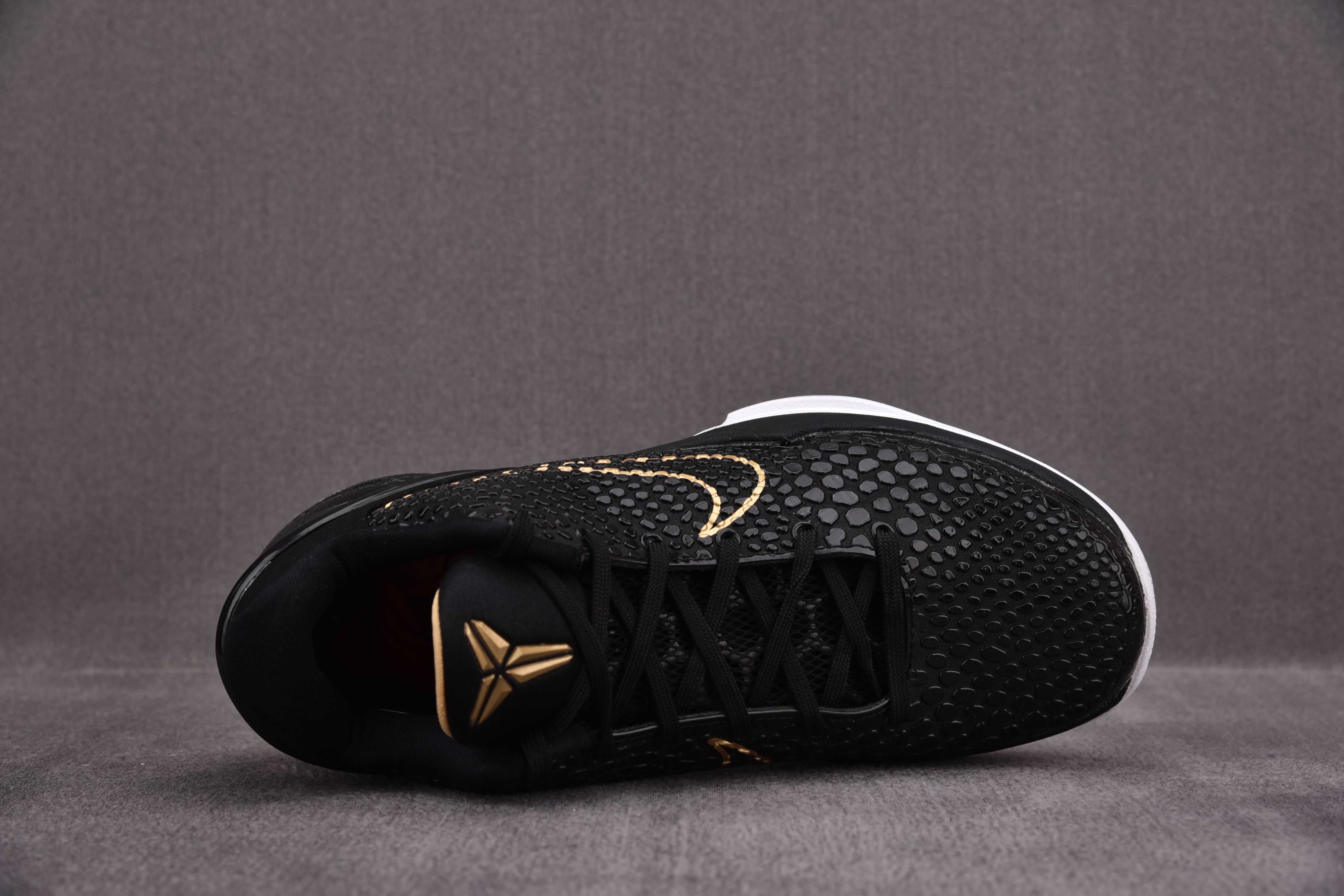 Nike Kobe 6 Protro Mambacita Golden Swoosh