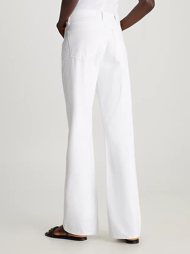 Calça jeans bootcut relaxada
