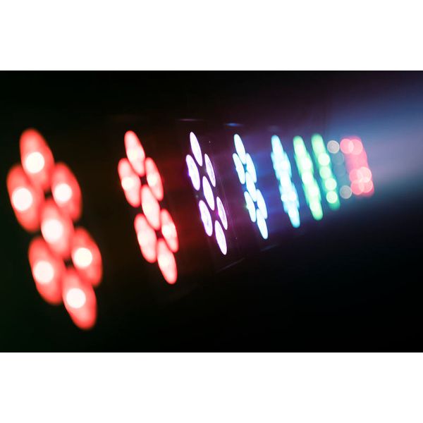 Stairville CLB5 RGB WW Compact LED Bar 5