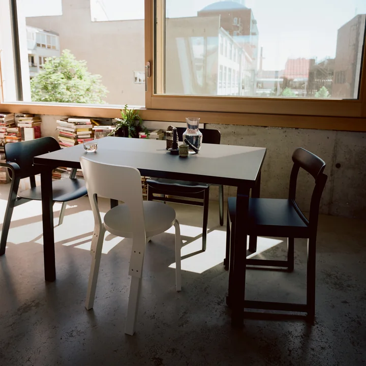 Artek - Aslak Chair, weiss lackiert