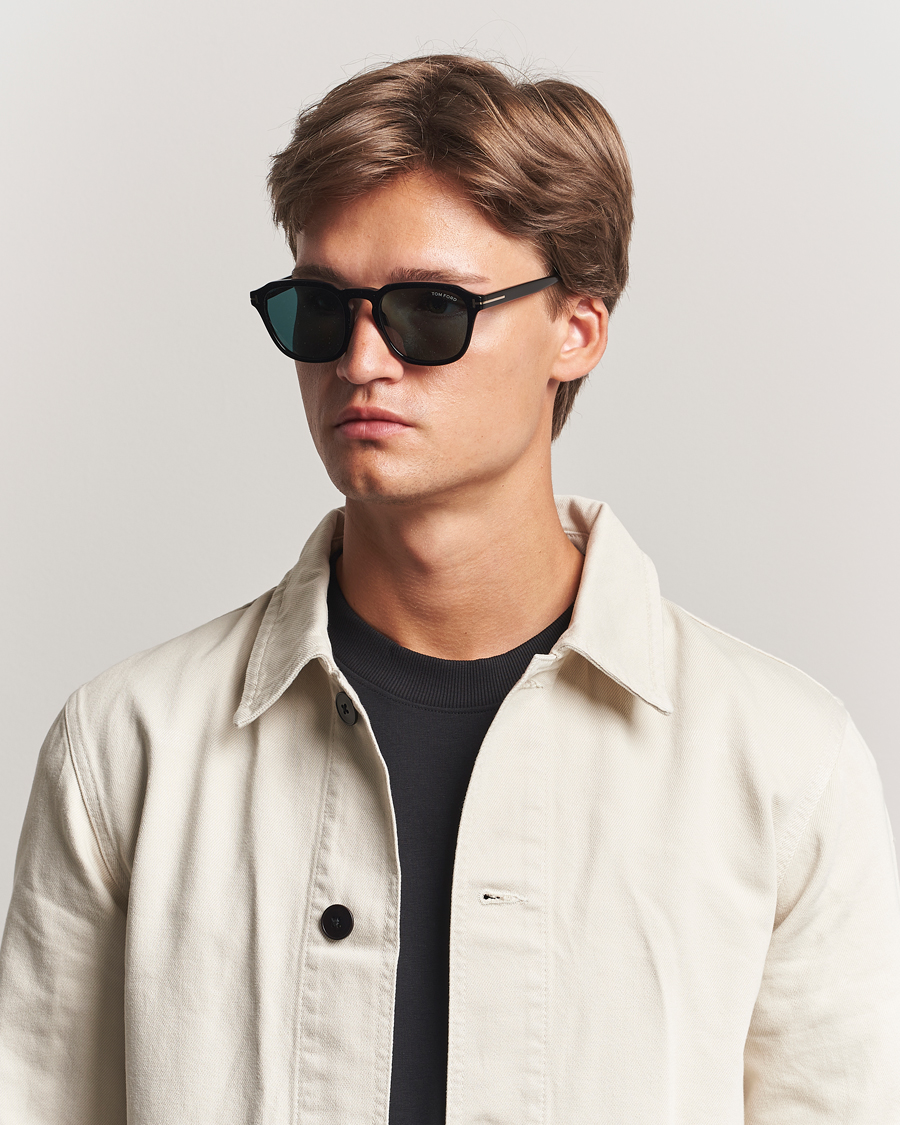 Tom Ford Avery Sunglasses Shiny Black/Blue