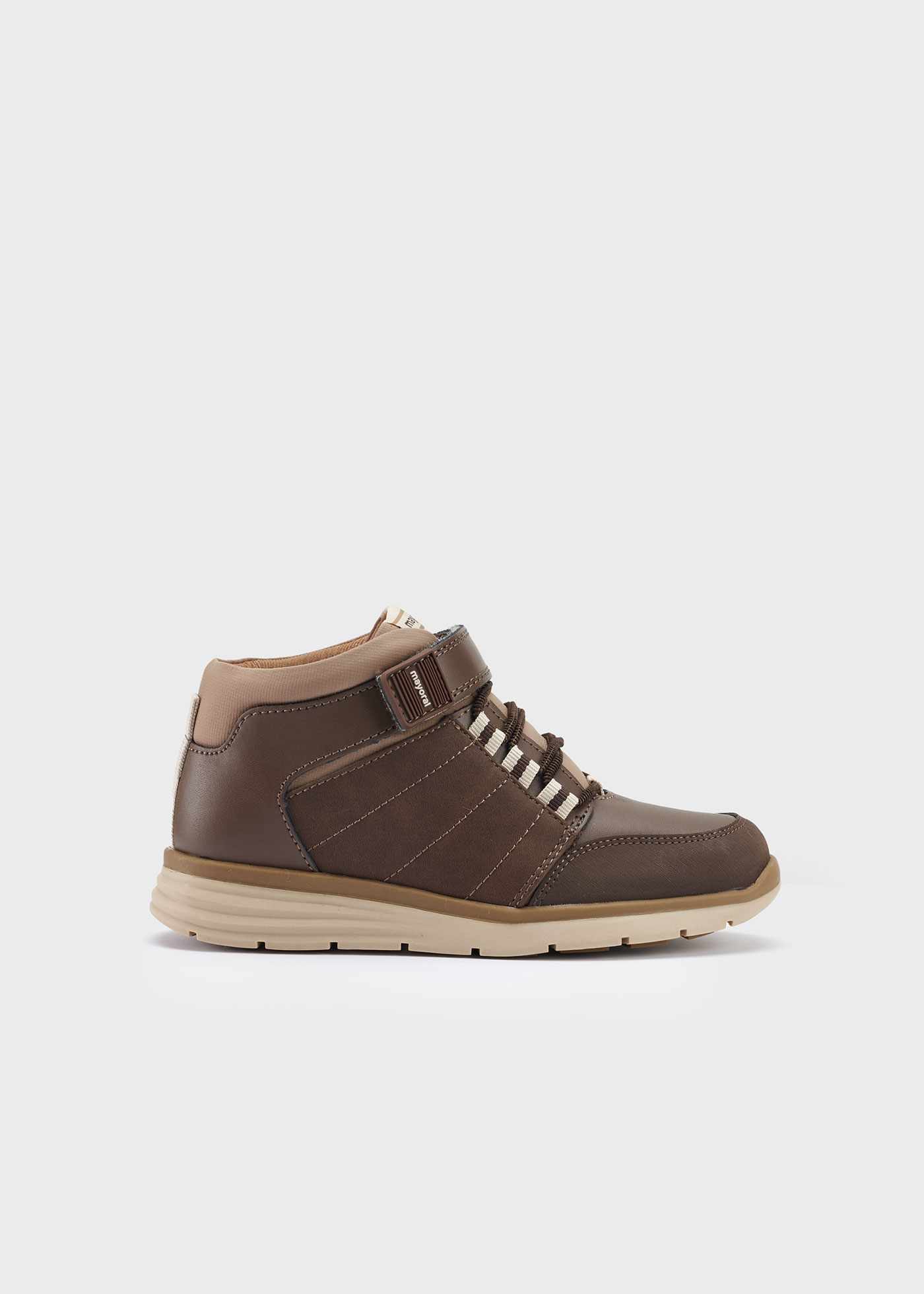 Botas de tornozelo em couro sustentável para meninos
