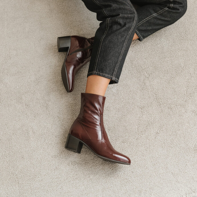 Bottines à talons  en cuir vieilli marron