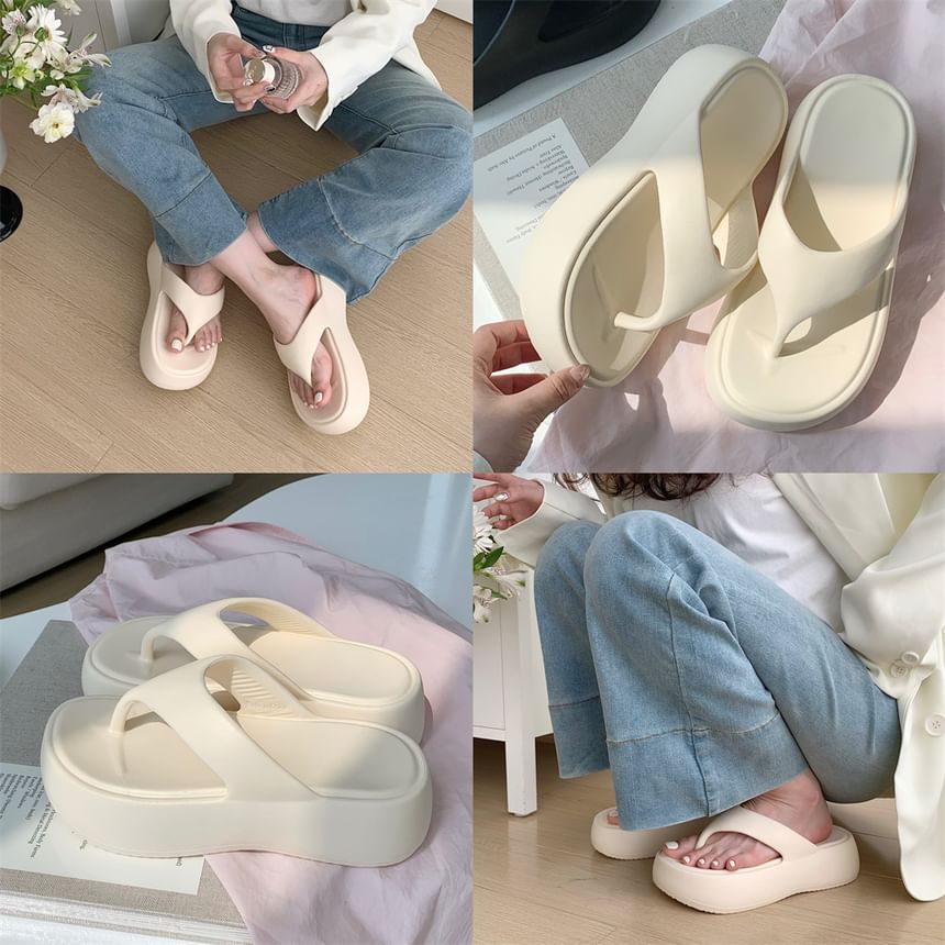 ZORI - Effen plateau slippers