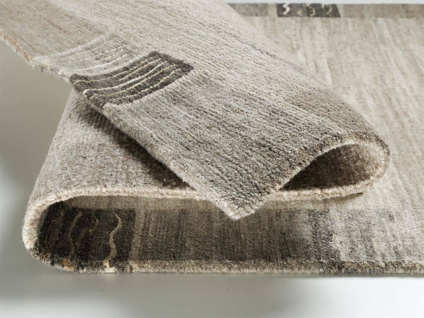 Nepalteppich NATURA SILK GRENY, ca. 70x140cm