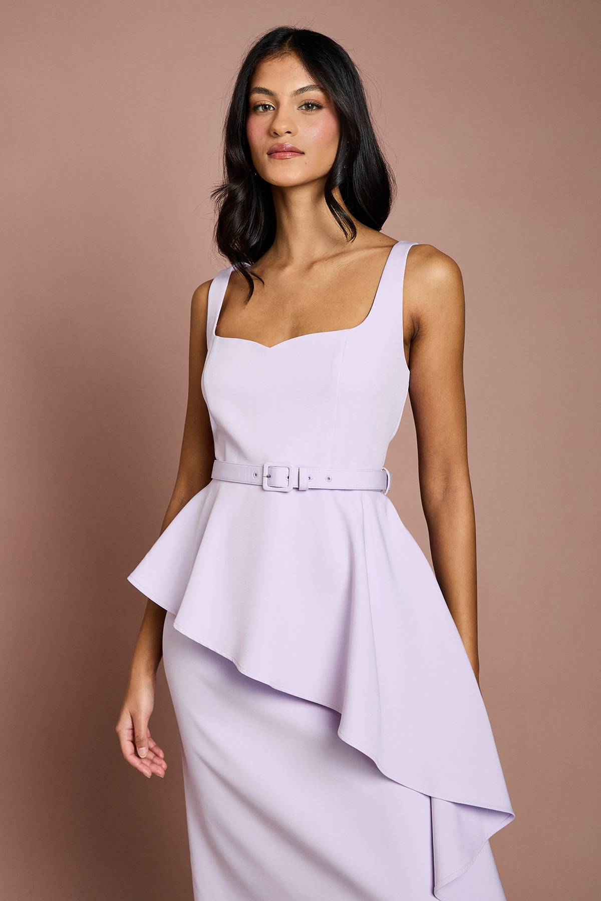 Coast Robe Crayon Petite Taille En Crêpe Avec Ceinture Et Jupe À Volants