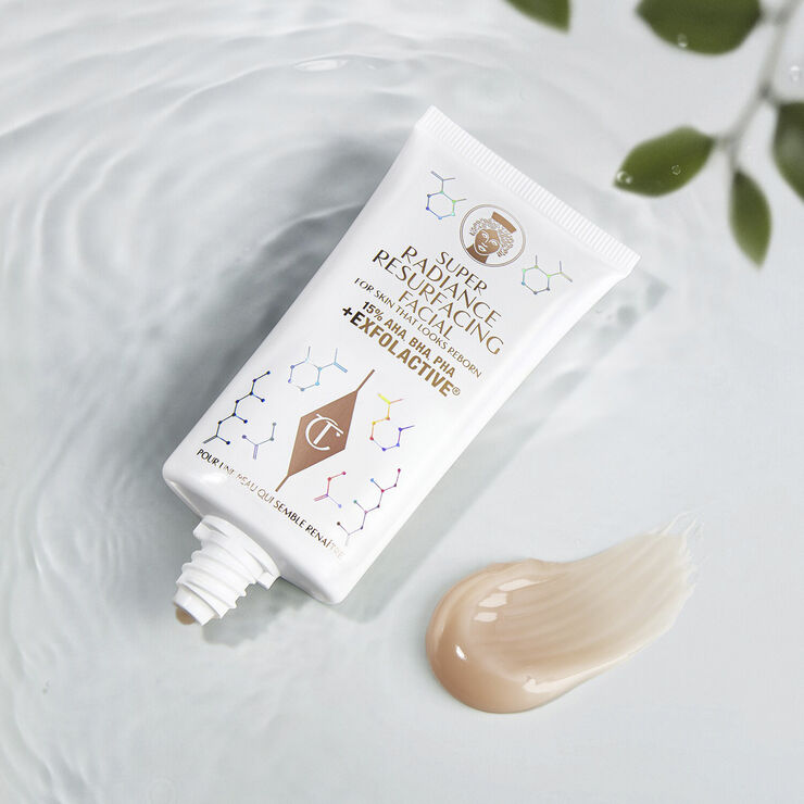 Charlotte Tilbury Super radiance resurfacing facial - Ansigtsmaske