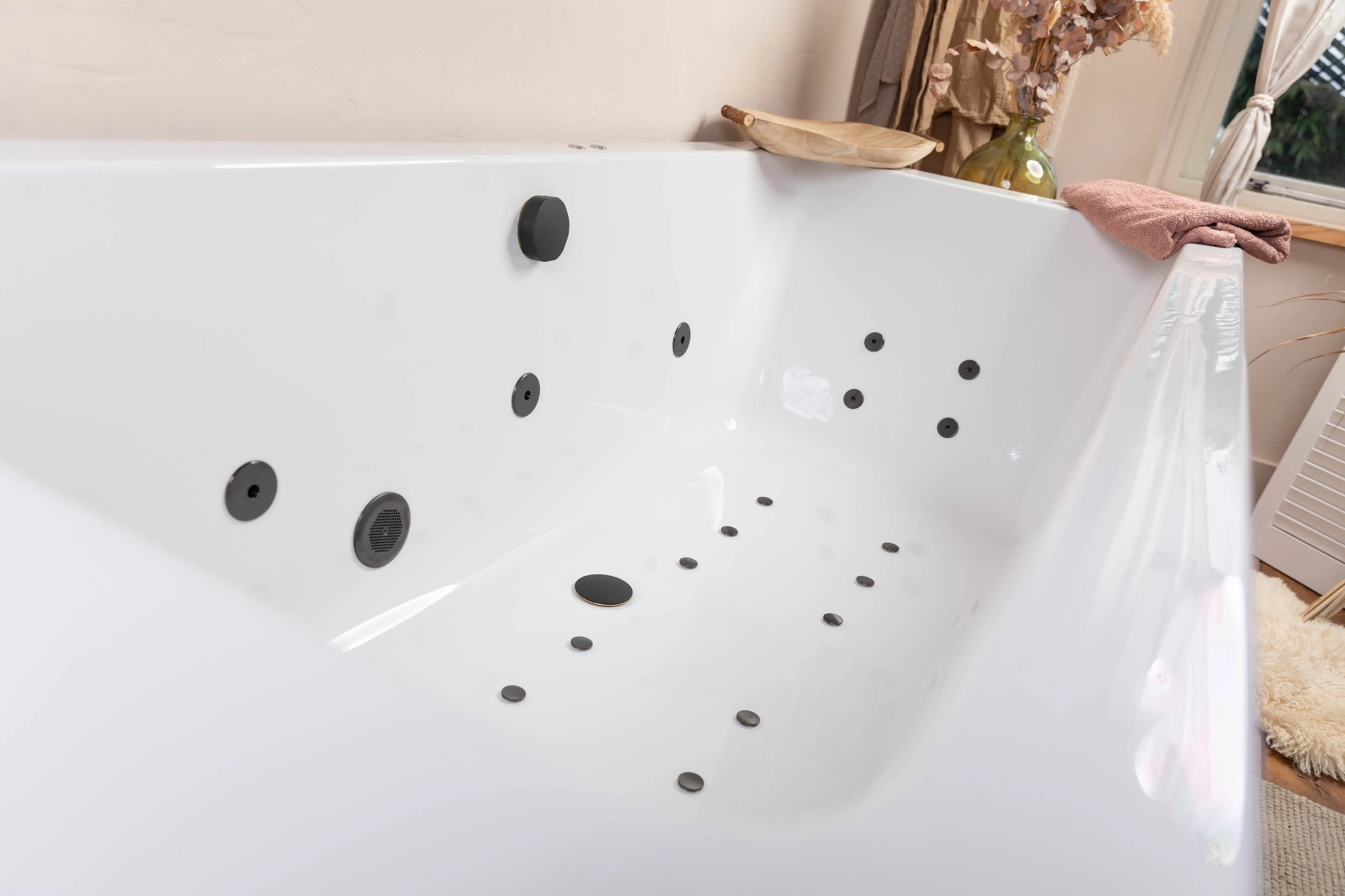 Lambini Designs Florence bubbelbad 160x90cm elektronisch rechts met 6 4 2 hydrojets en 12 aerojets zwart