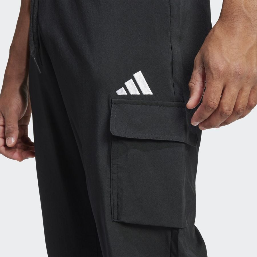 Adidas Essentials Small Logo Cargo Pants