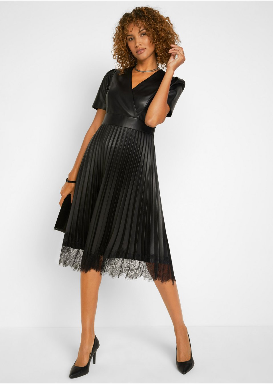 Robe à dentelle