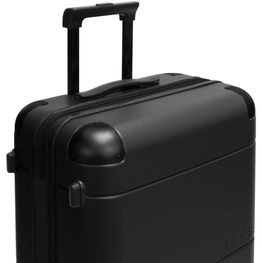 Heys Zen - 4-Rollen-Trolley M 66 cm erw. black
