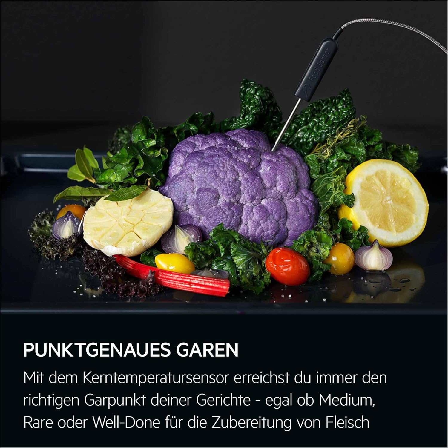 AEG Wifi Einbaubackofen, Serie 6 LED-Touchdisplay, Made in Germany, Pyrolyse Selbstreinigung, Kerntemperatursensor: Für Punktgenaues Garen, AirFry, 45 Automatikprogramme, Schwarz, TS6PB50WAB