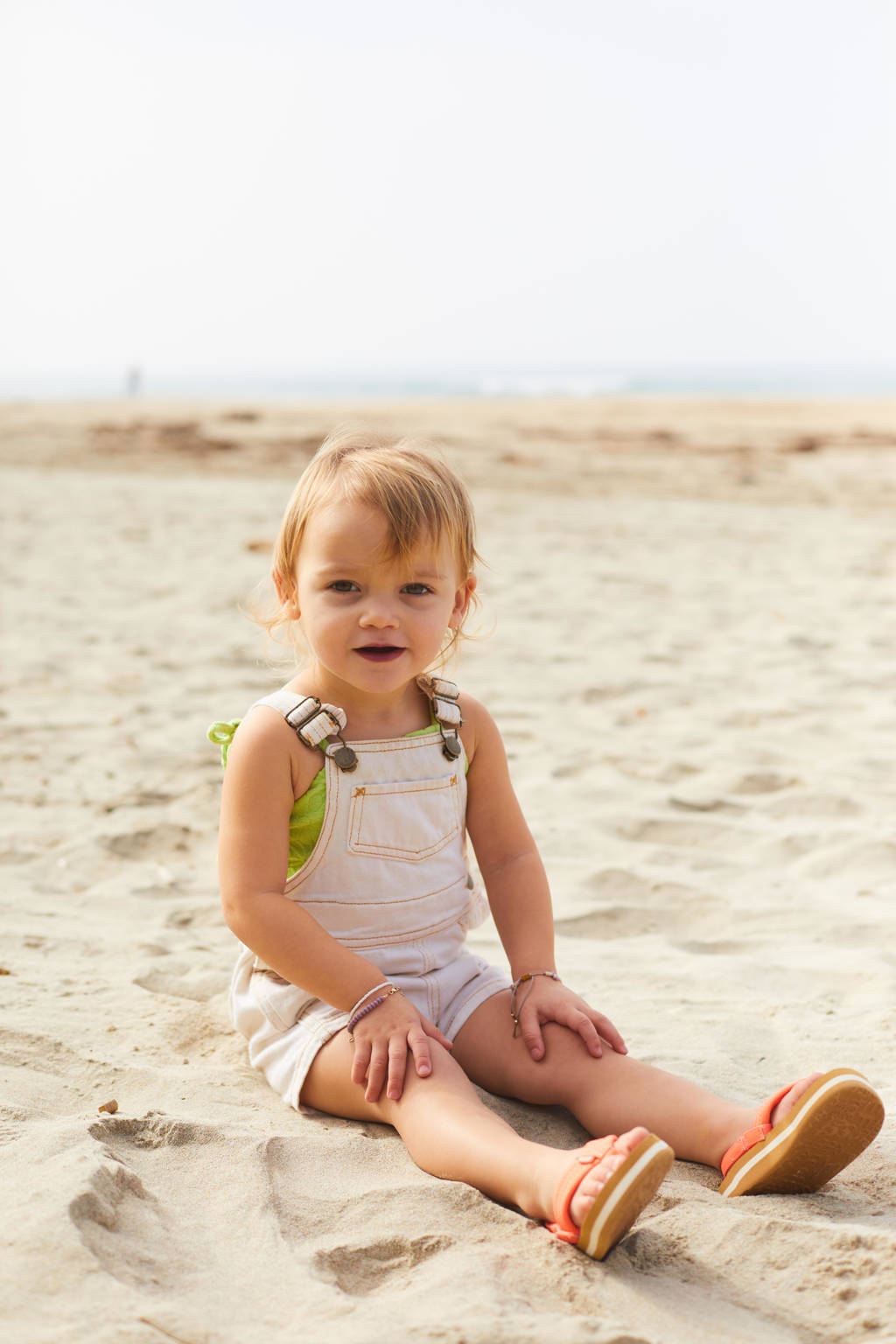 Reef Little Ahiteenslippers met hielbandje zalm