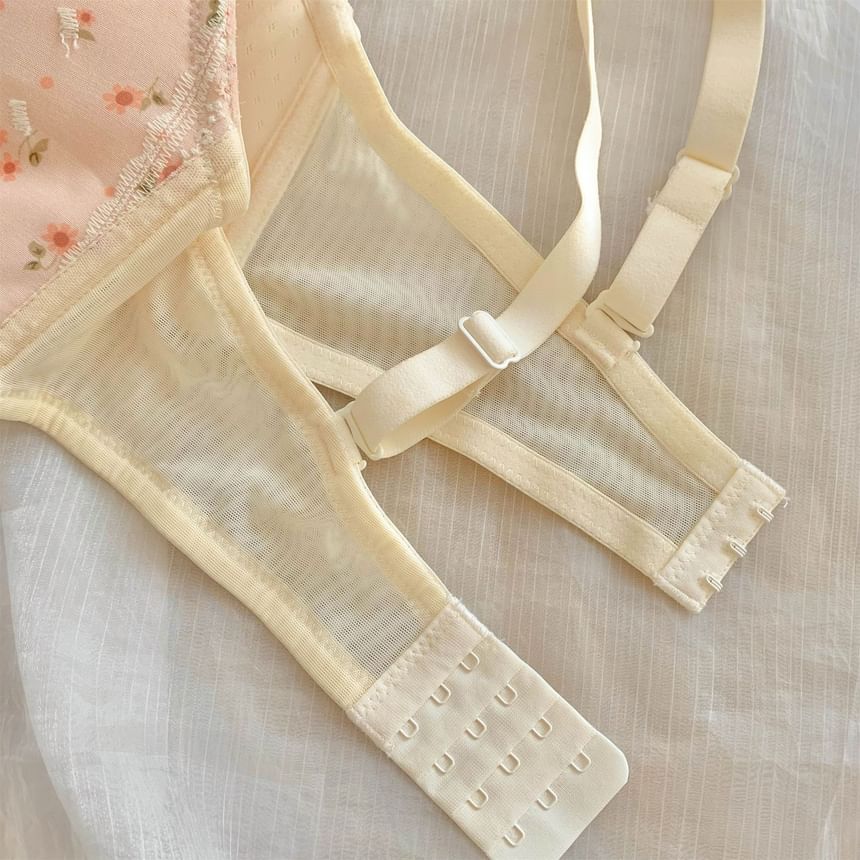 Nabla - Beha/slip/set met bloemenprint en ruches en smokwerk