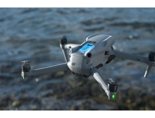 DJI INNOVATION - Drone Air 3S Fly More Combo (DJI RC-N3)