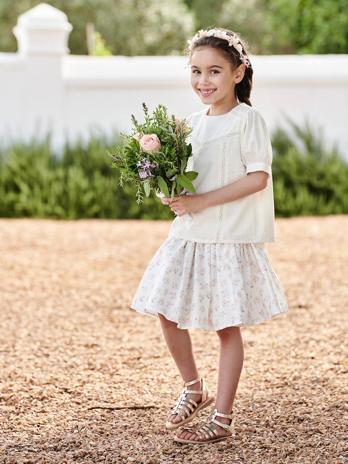 Saia floral para festa infantil, cor off-white