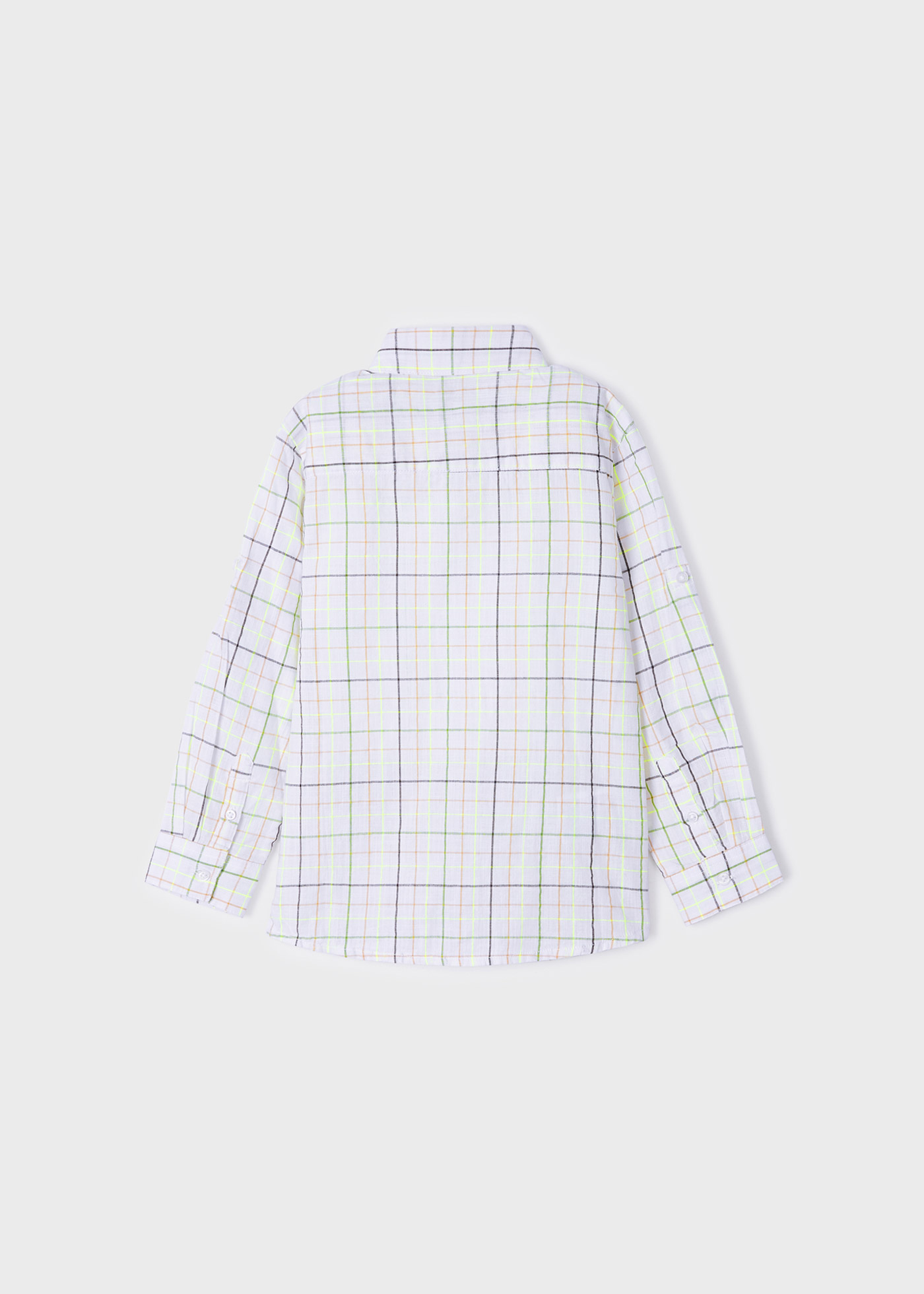 Camisa de manga comprida estampada, feita com algodão sustentável, para meninos.