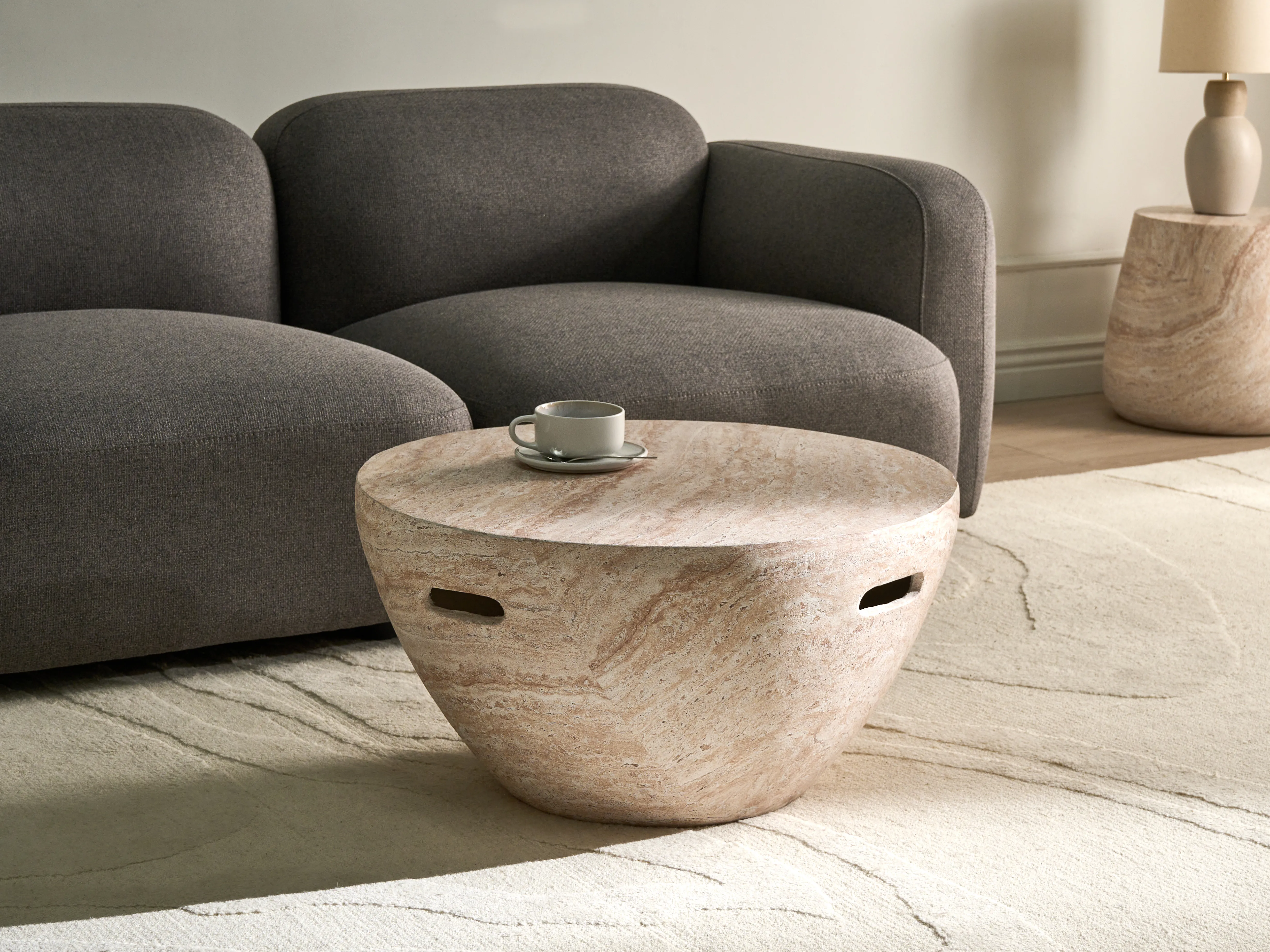 Salontafel VICARELLO 68 cm 68 cm Travertijn-effect