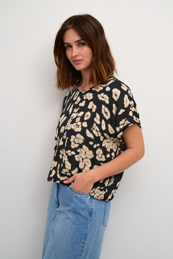 Kaffe KAbeathe Stanley Blouse Black/sand leo print