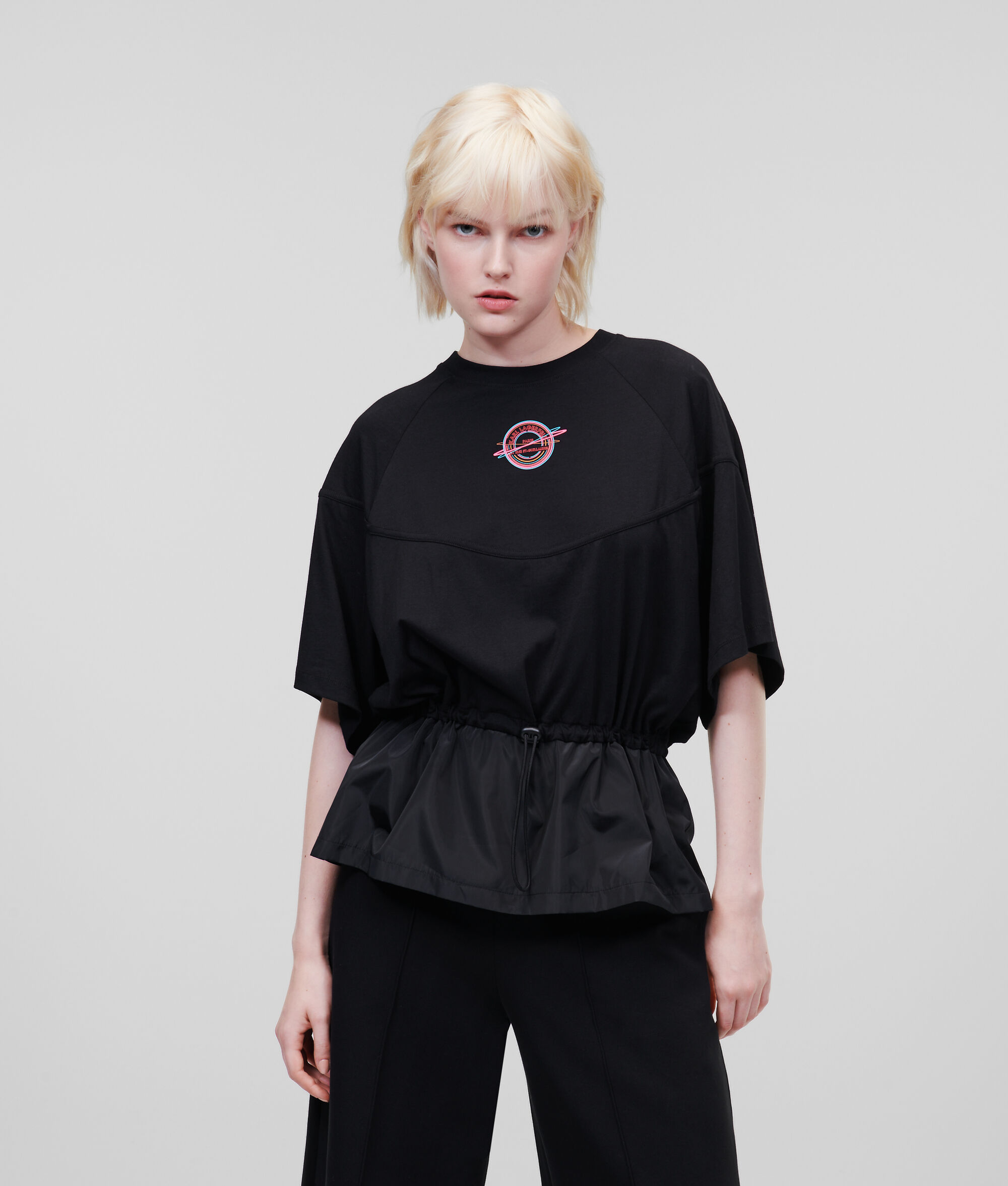 T-SHIRT PÉPLUM EN NYLON