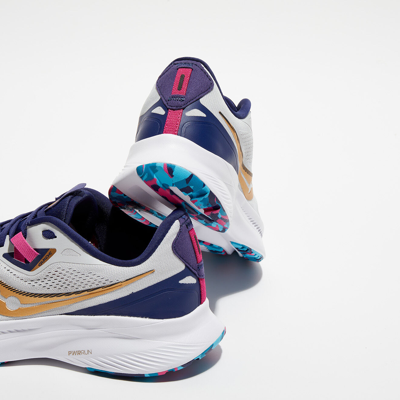 Saucony Baskets Guide 15 blanc/bleu/doré