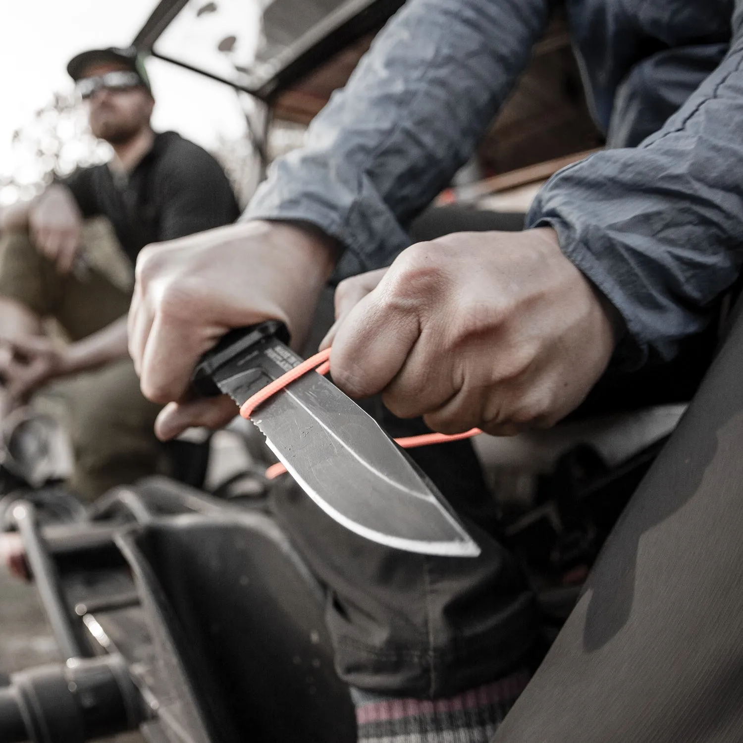 Gerber Strongarm Serrated Coyote