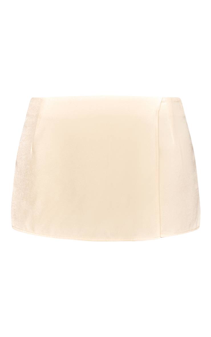 Gris Pierre Ensemble Jupe-short Jaune Beurre Ajustée Avec Détail Superposé