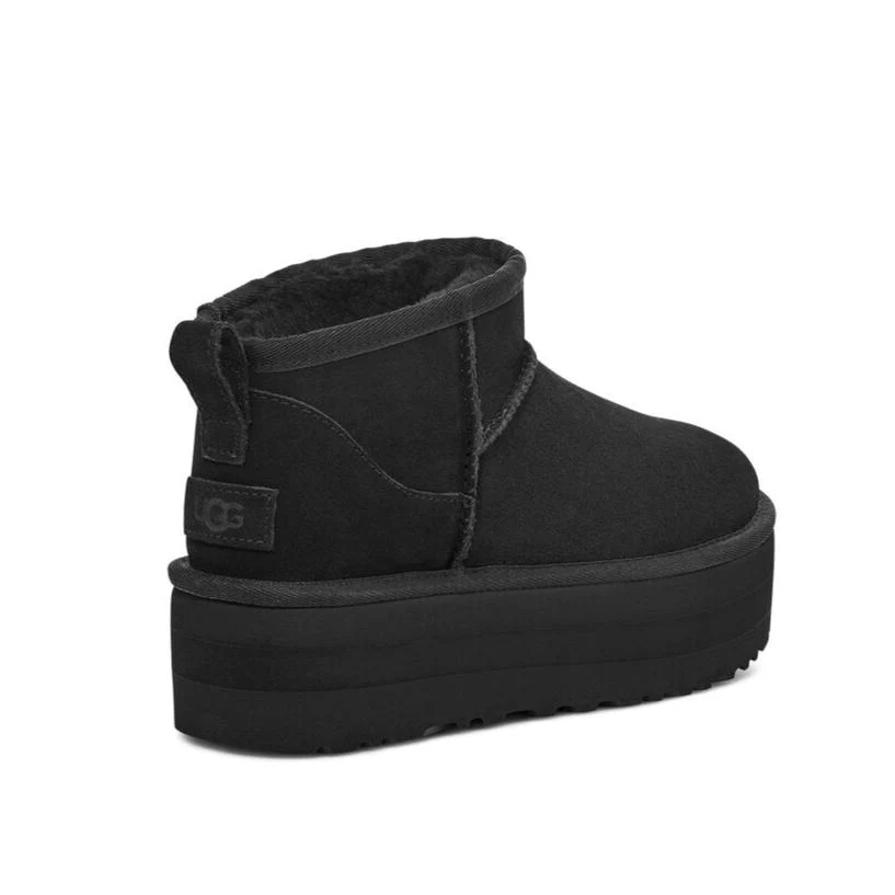 UGG  W Classic Ultra Mini bamsestøvler - sort