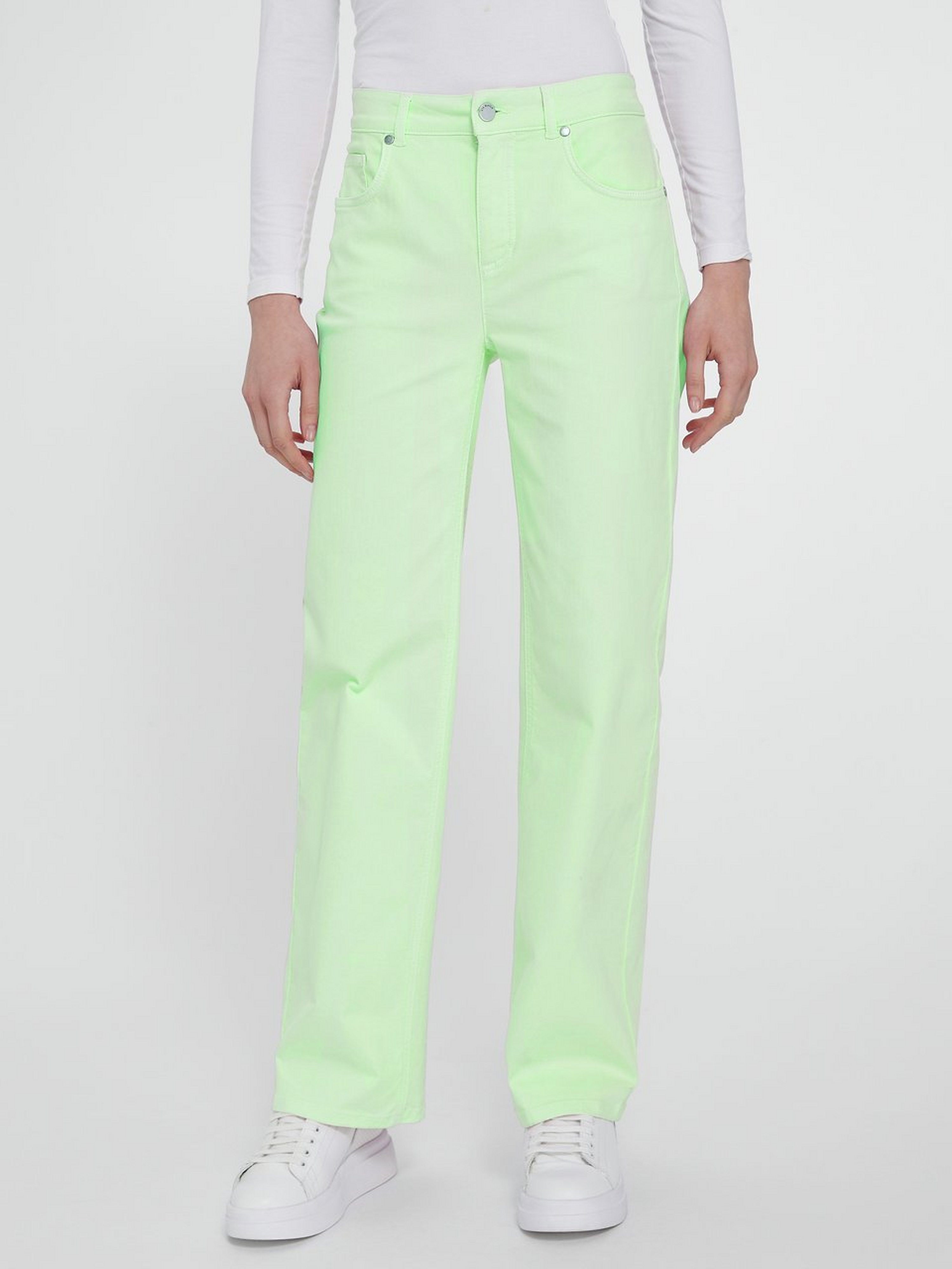 „Wide Leg“-Jeans