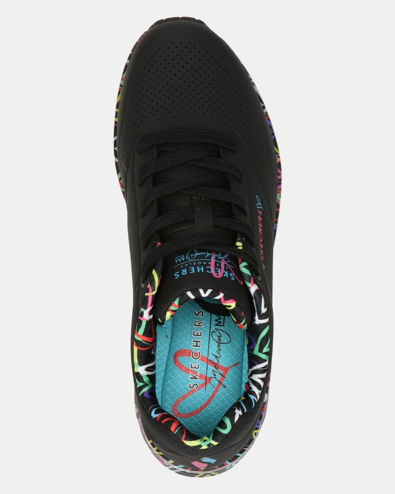 Skechers Uno Loving Love Lage sneakers  - zwart