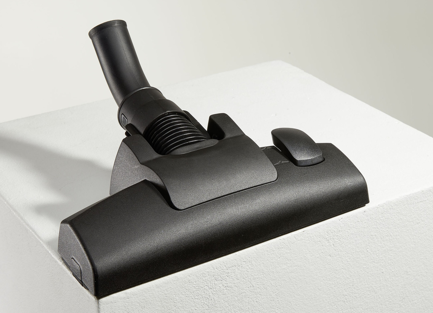 Carrera High-Performance Boden-Staubsauger